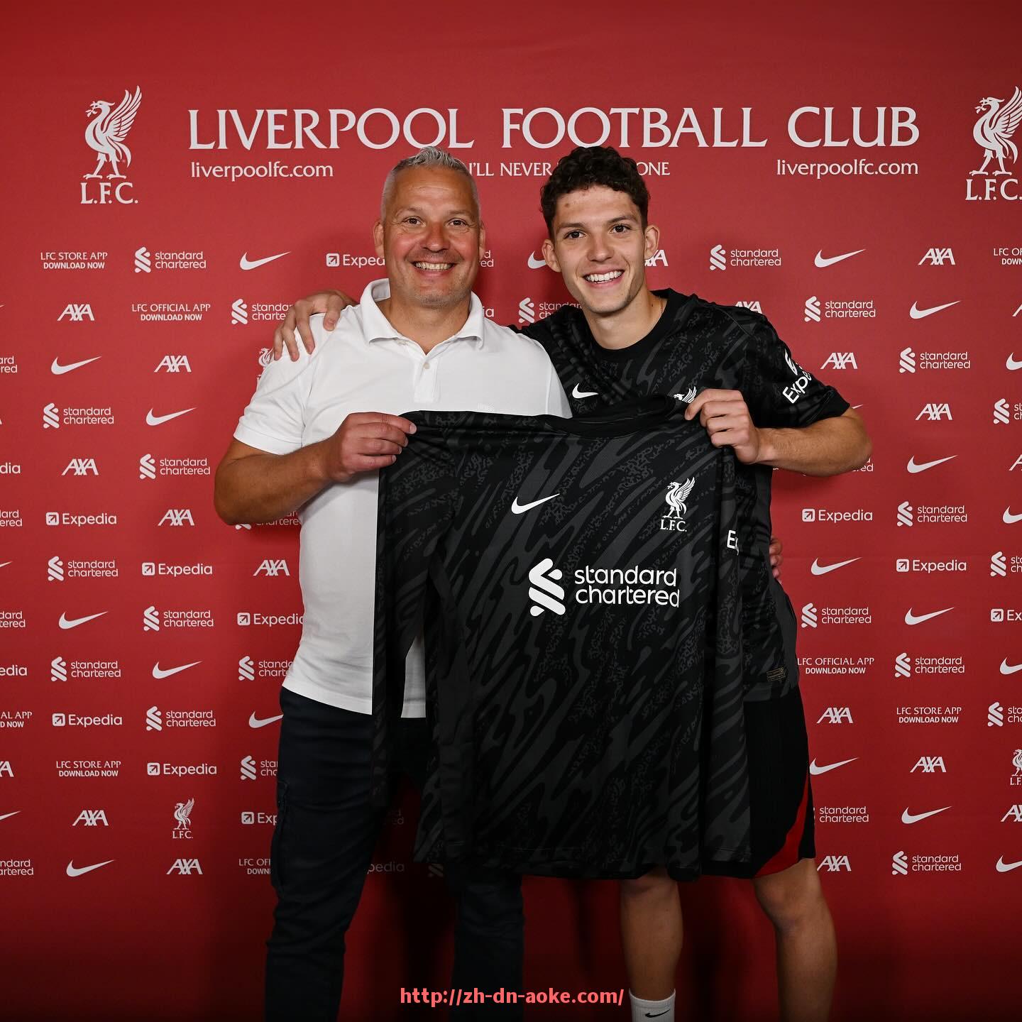 澳客足彩-英超西班牙籍球员名单及技术风格分析